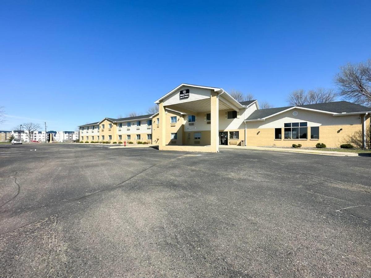 Blaine Town Inn & Suites Exterior foto
